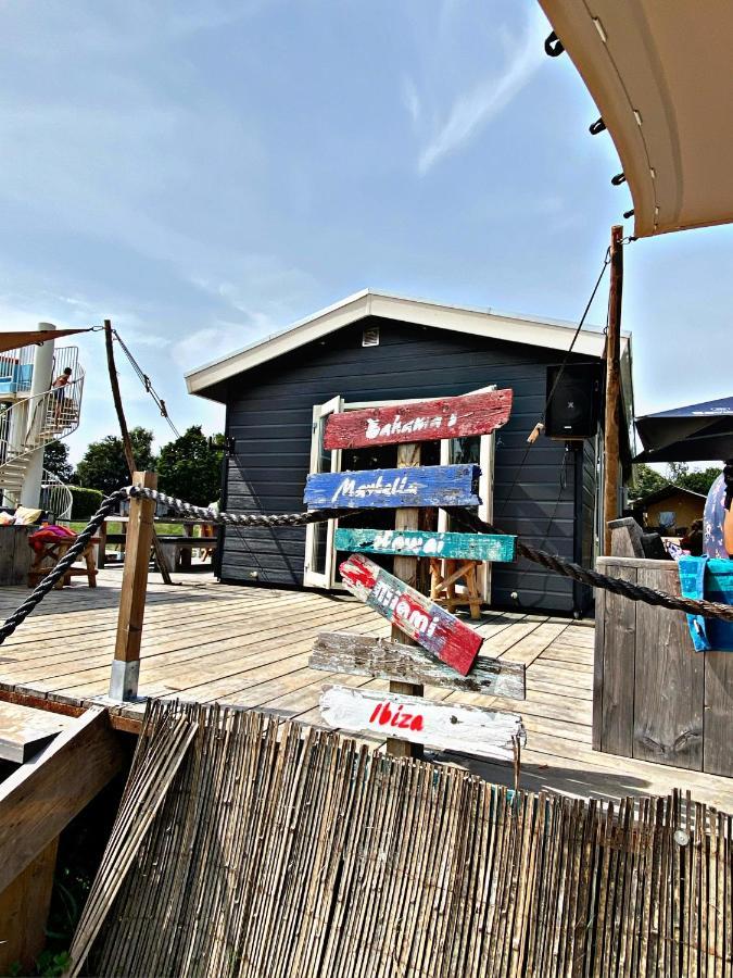 Ferienhaus Luxchalet #Vaju Lathum# Am See, Strand, Pool, Nationalpark Exterior foto